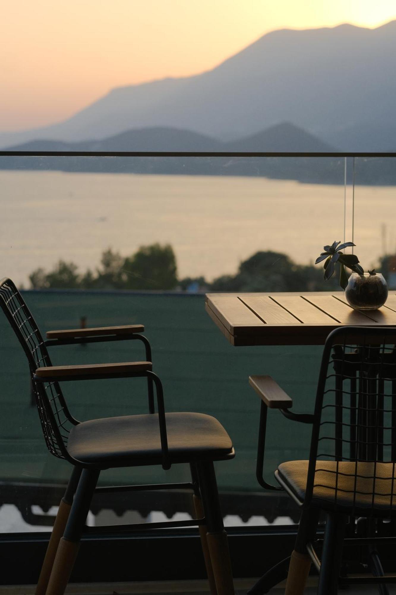 Kaktus Suites Kaş Exteriör bild
